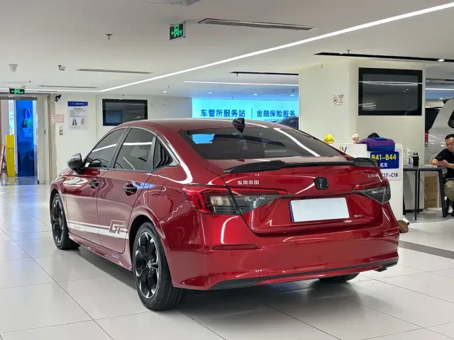 Honda Civic — Фото автомобиля 6