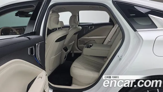 Kia K8 (New) Hybrid — Фото автомобиля 24