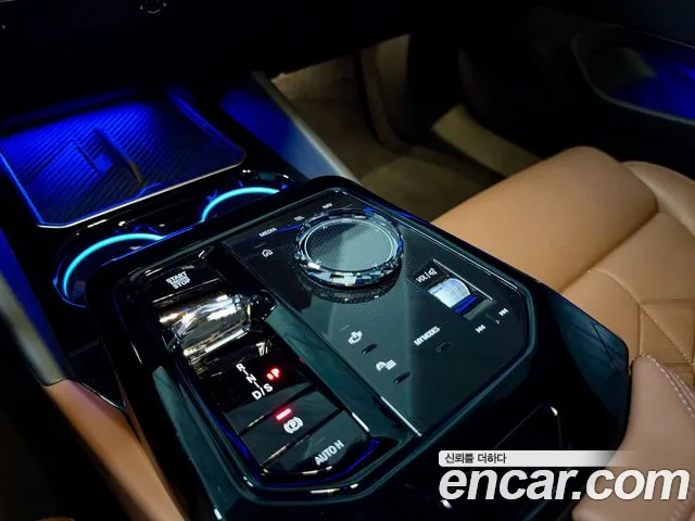 BMW 5-Series — Фото автомобиля 9