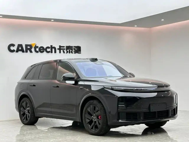 Li Auto L7 — Фото автомобиля 6