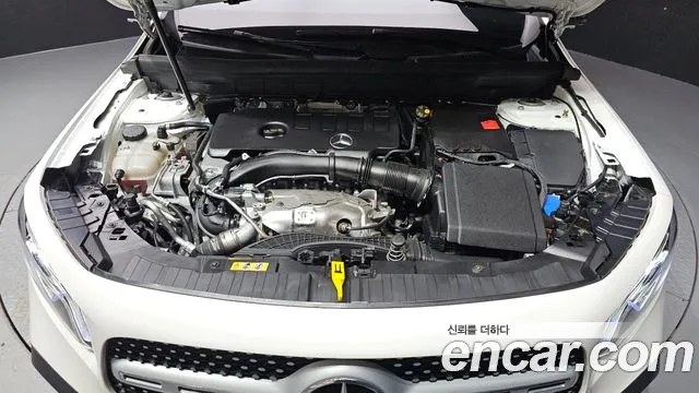 Mercedes-Benz GLB-Class — Фото автомобиля 6