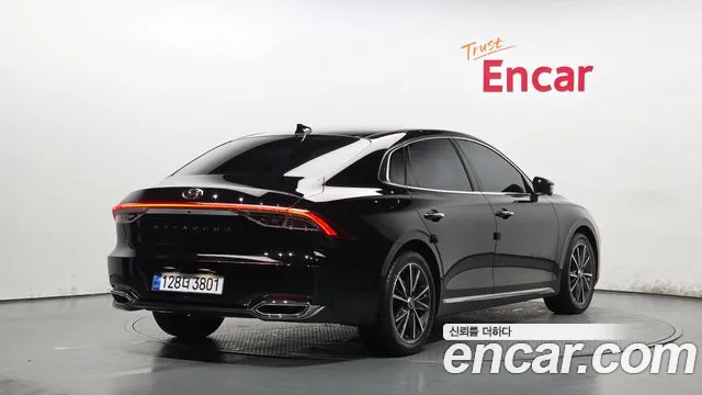 Hyundai Grandeur Новый Grandeur IG — Фото автомобиля 2