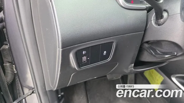 Hyundai Tucson Tucson (NX4) Дизель 2.0 2WD — Фото автомобиля 15