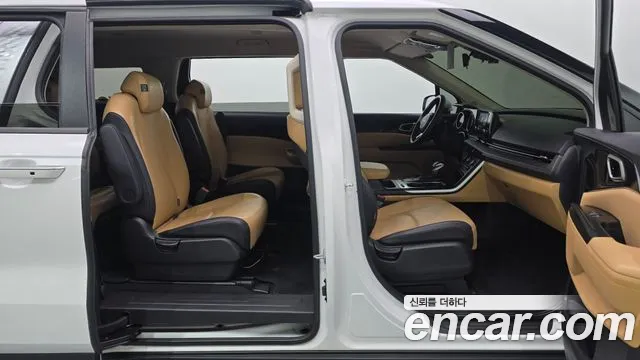 Kia Canival Carnival 4 поколение Дизель 9 мест Prestige — Фото автомобиля 11