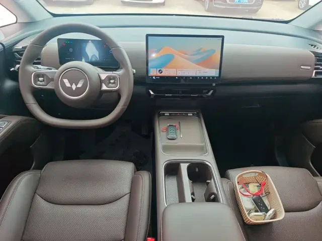 Wuling Starlight 730 — Фото автомобиля 9