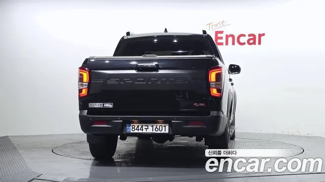 KG_Mobility_Ssangyong Rexton Новый Rexton Sport Дизель 2.2 4WD — Фото автомобиля 4