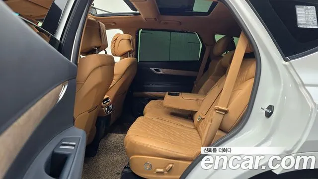 Genesis GV80 2.5T Бензин AWD — Фото автомобиля 12