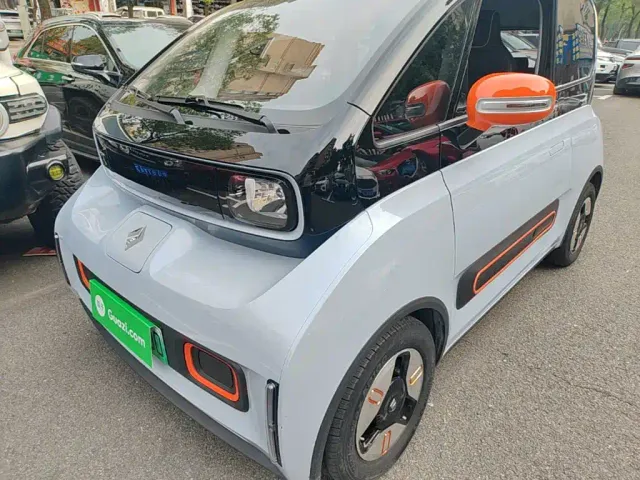 Фотография автомобиля — Baojun KiWi EV