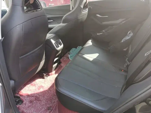 BYD Seal 05 DM-i — Фото автомобиля 11