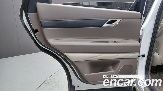 Genesis GV80 — Фото автомобиля 14