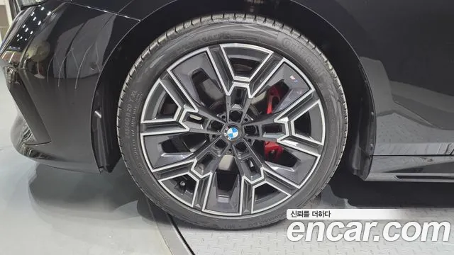 BMW 5-Series 5 серия (G60) 530i xDrive M Sport Pro Special Edition — Фото автомобиля 5