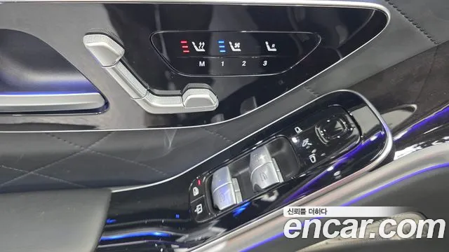 Mercedes-Benz S-Class — Фото автомобиля 14