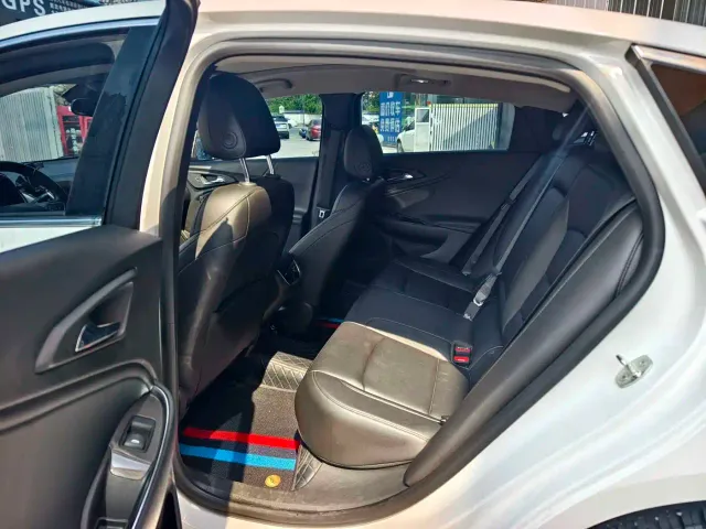 Chevrolet Malibu XL — Фото автомобиля 10
