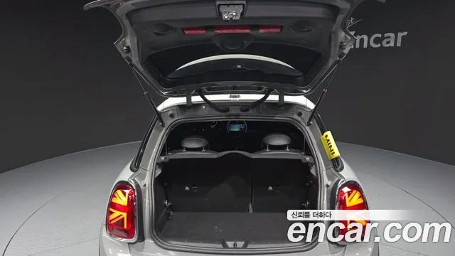 Mini Cooper — Фото автомобиля 20