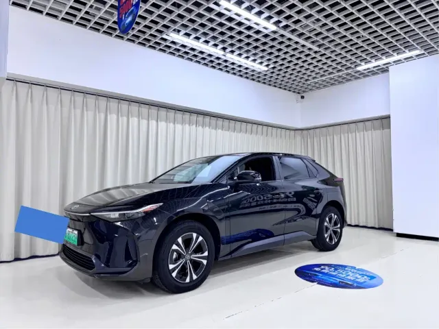 Фотография автомобиля — Toyota FAW Toyota bZ4X