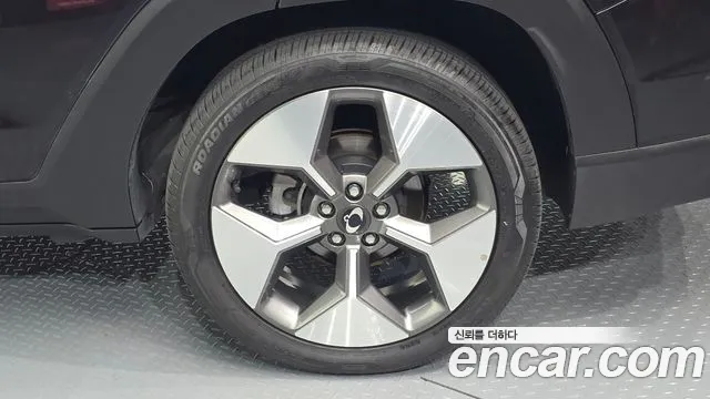 KGM Torres Torres EVX — Фото автомобиля 5