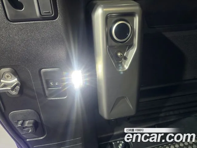 Land Rover Defender Defender (L663) 110 P300 X-Dynamic SE — Фото автомобиля 20