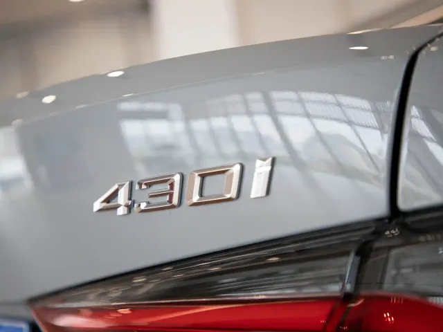 BMW 4 Series — Фото автомобиля 8