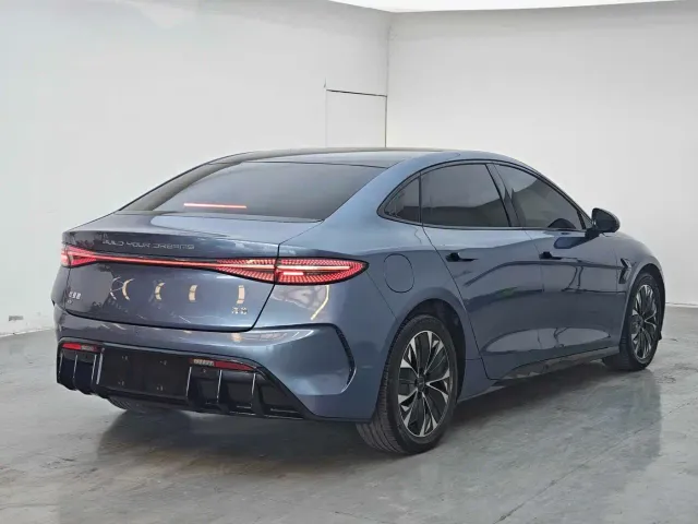 BYD Seal — Фото автомобиля 7