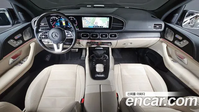 Mercedes-Benz GLS-Class — Фото автомобиля 7