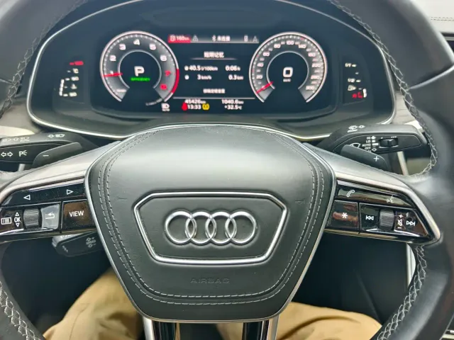 Audi A6L — Фото автомобиля 12