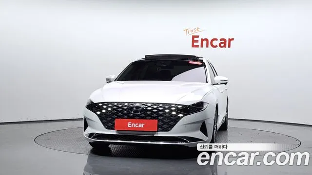 Hyundai Grandeur Новый Grandeur IG — Фото автомобиля 3