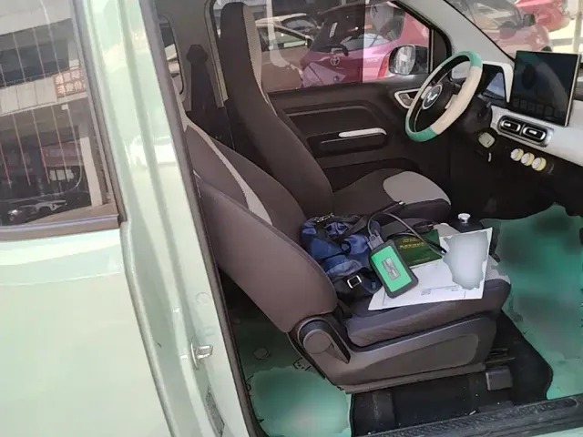 Wuling Hongguang Mini EV — Фото автомобиля 24
