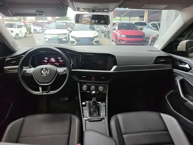 Volkswagen Sagitar — Фото автомобиля 5