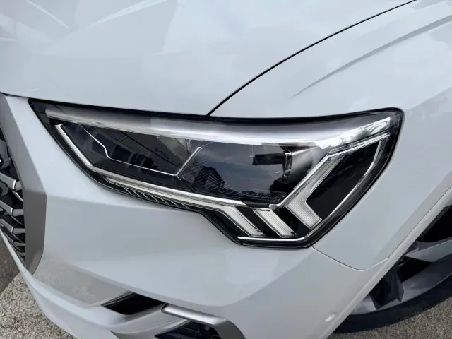 Audi Audi Q3 2024 35 TFSI Fashion Sport — Фото автомобиля 11