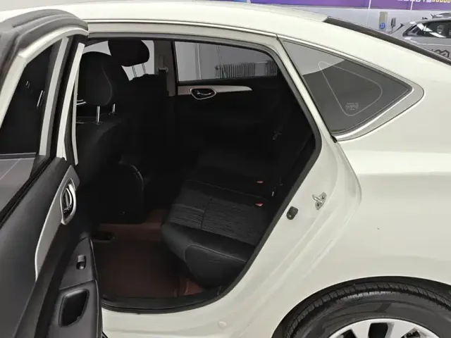 Nissan Sylphy — Фото автомобиля 11