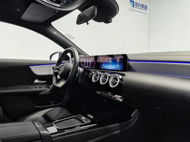 Mercedes-Benz A-Class AMG — Фото автомобиля 15