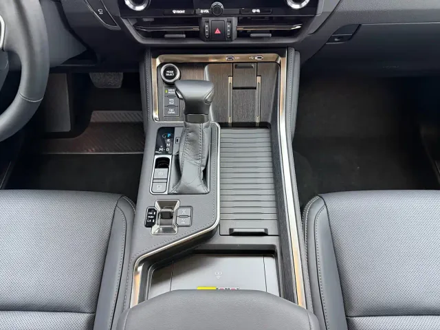 Lexus GX — Фото автомобиля 16