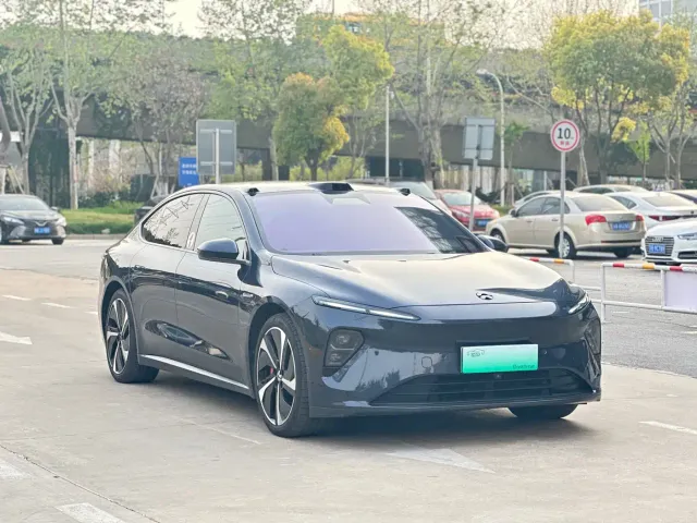 Nio ET7 — Фото автомобиля 3