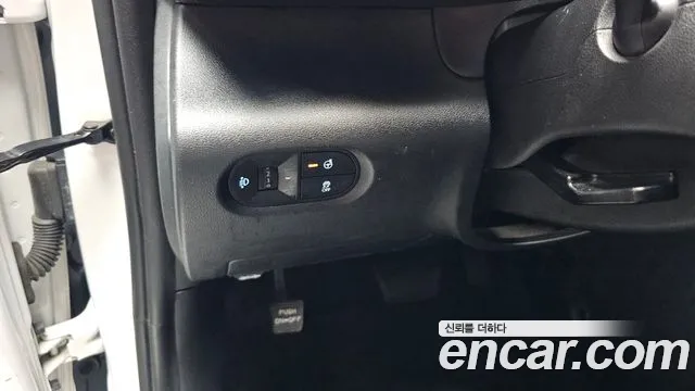 Hyundai Casper Casper Inspiration — Фото автомобиля 16