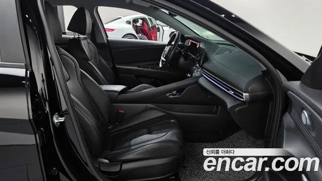 Hyundai Avante CN7 — Фото автомобиля 16
