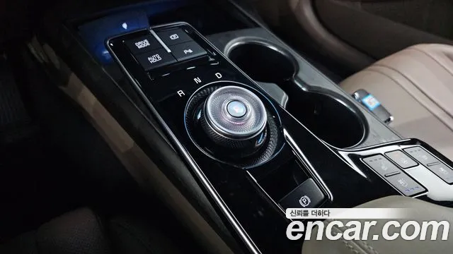 Kia K8 2.5 Бензин 2WD — Фото автомобиля 9