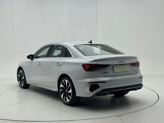 Audi A3 — Фото автомобиля 4
