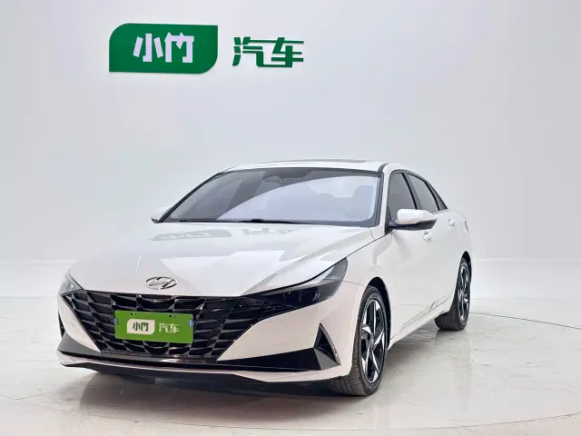 Фотография автомобиля — Hyundai Elantra