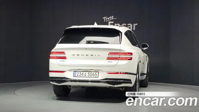 Genesis GV80 — Фото автомобиля 4