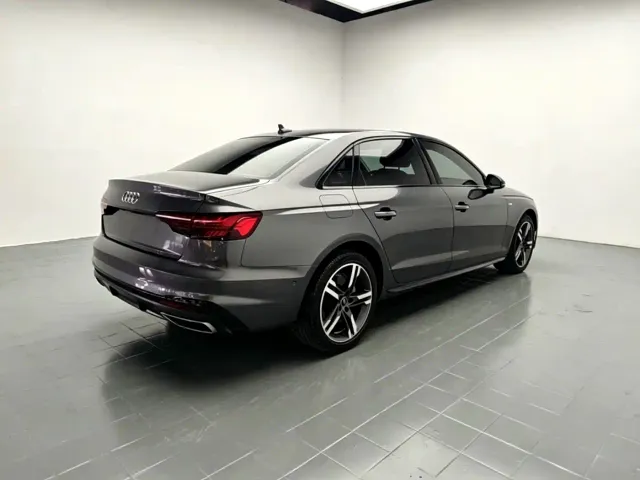 Audi A4L — Фото автомобиля 7