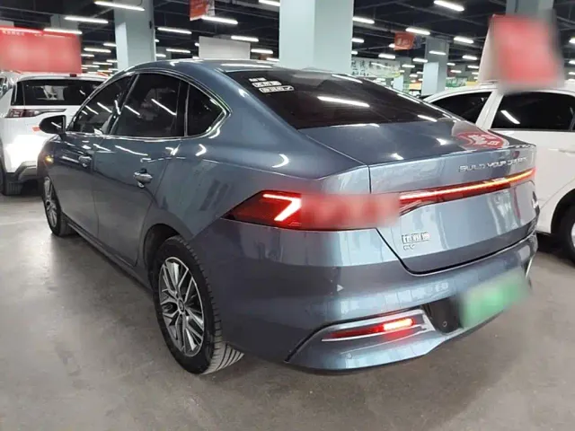 BYD Qin PLUS — Фото автомобиля 4