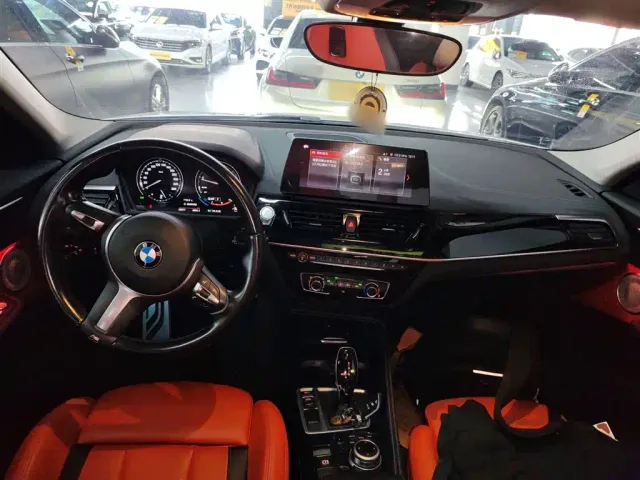BMW 1 Series — Фото автомобиля 9