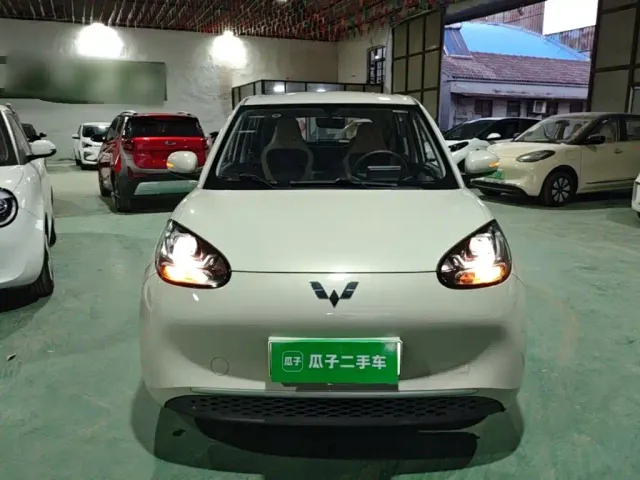 Wuling Bingo — Фото автомобиля 2