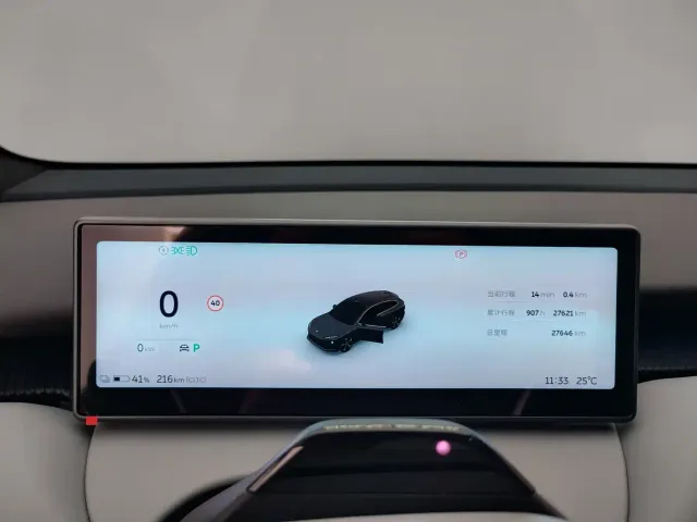 Nio ET5 Touring — Фото автомобиля 11