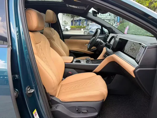BYD Song L DM-i — Фото автомобиля 14