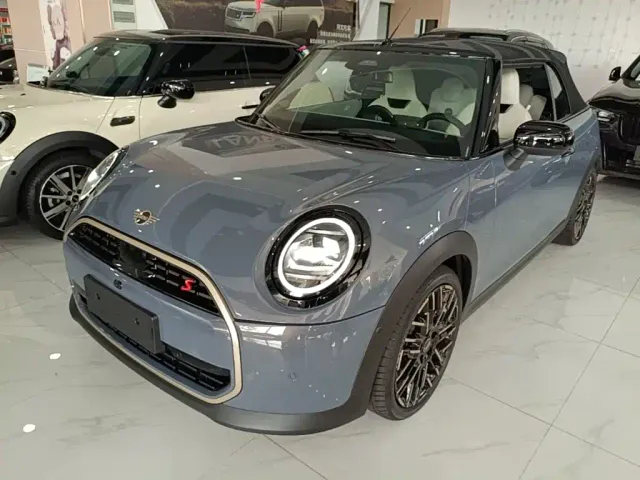 Фотография автомобиля — MINI Hatch