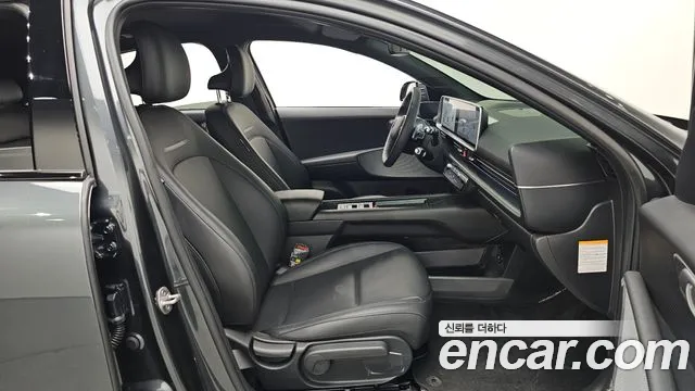 Hyundai Ioniq6 — Фото автомобиля 11