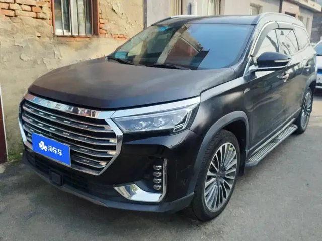 Фотография автомобиля — Jetour X90