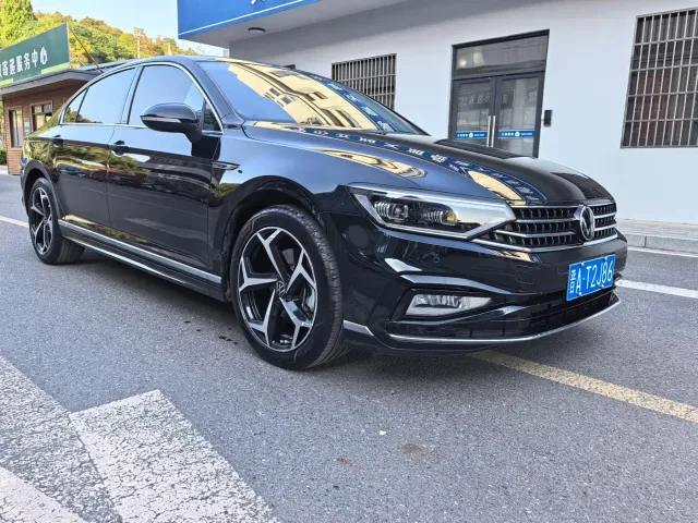 Volkswagen Magotan — Фото автомобиля 3