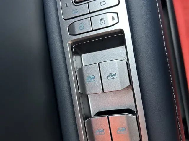 BYD FangChengBao Titanium 7 — Фото автомобиля 19